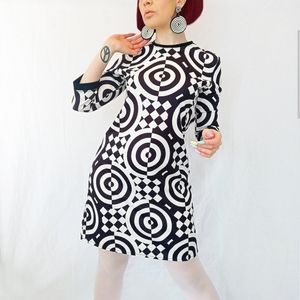 NWT Love Her Madly Op-Art Jessie Mini Dress